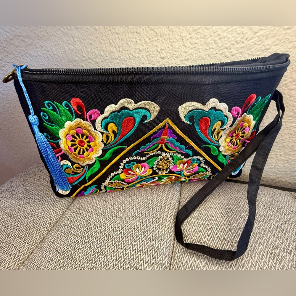 Floral Embroidered Black Wristlet/Clutch - Picture 2 of 15